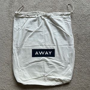Away Suitcase Dust Bag - Bigger Carry-on